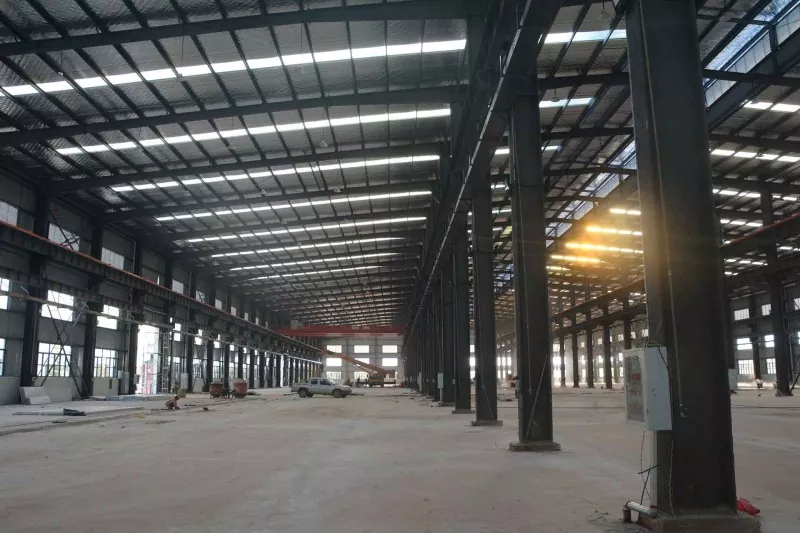 Mara ihe owuwu igwe: Nyocha nke Structure Steel Warehouse