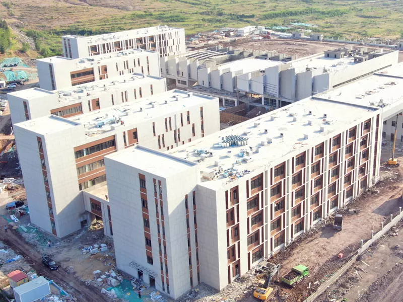 Injin na-eme njem dị elu